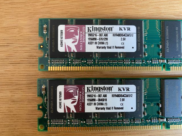 Memoria RAM DDR-400 Kingston - 2 Módulos de 512