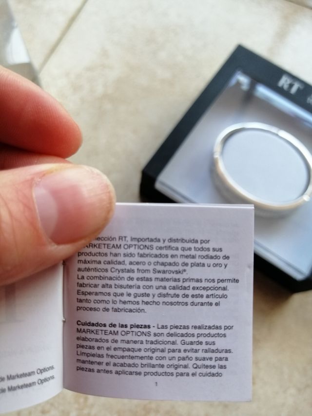 pulsera rígida cin Swarovskis 