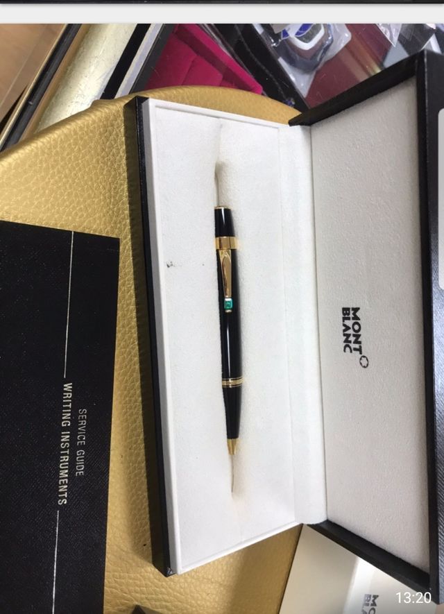 mont blanc bolígrafo oro y esmeralda