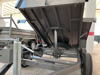 Remolque C2200 2E Con tapa Basculante