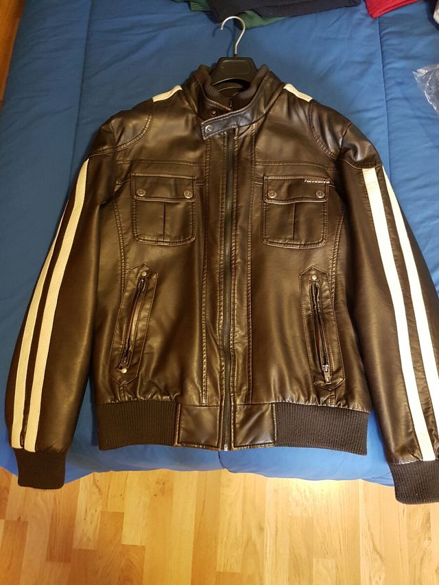 chaqueta de cuero Nueva sin uso