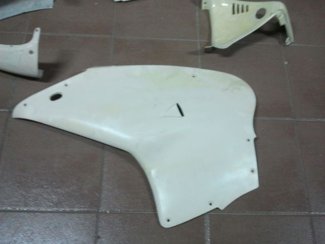 Carenado de aprilia RS 50 y otras cosad
