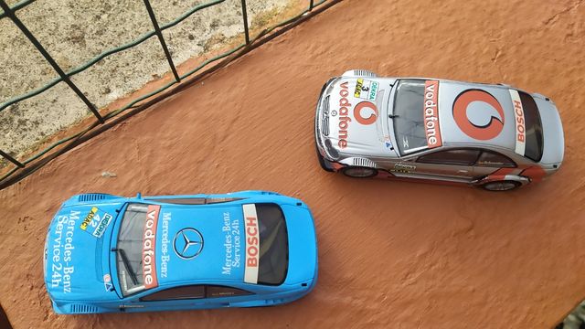 SCALEXTRIC COCHES CON LUZ