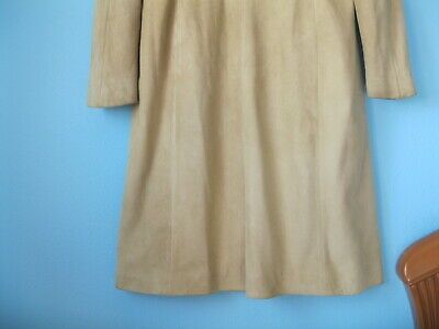 Adolfo Domínguez abrigo de ante color crema