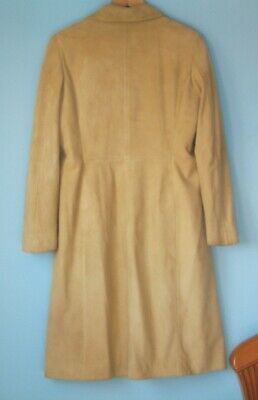 Adolfo Domínguez abrigo de ante color crema