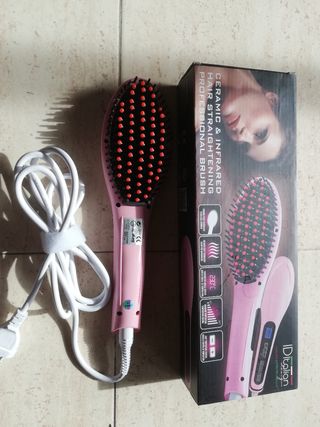 Cepillo alisador eléctrico iditalian de segunda mano por 13 EUR en  Salamanca en WALLAPOP