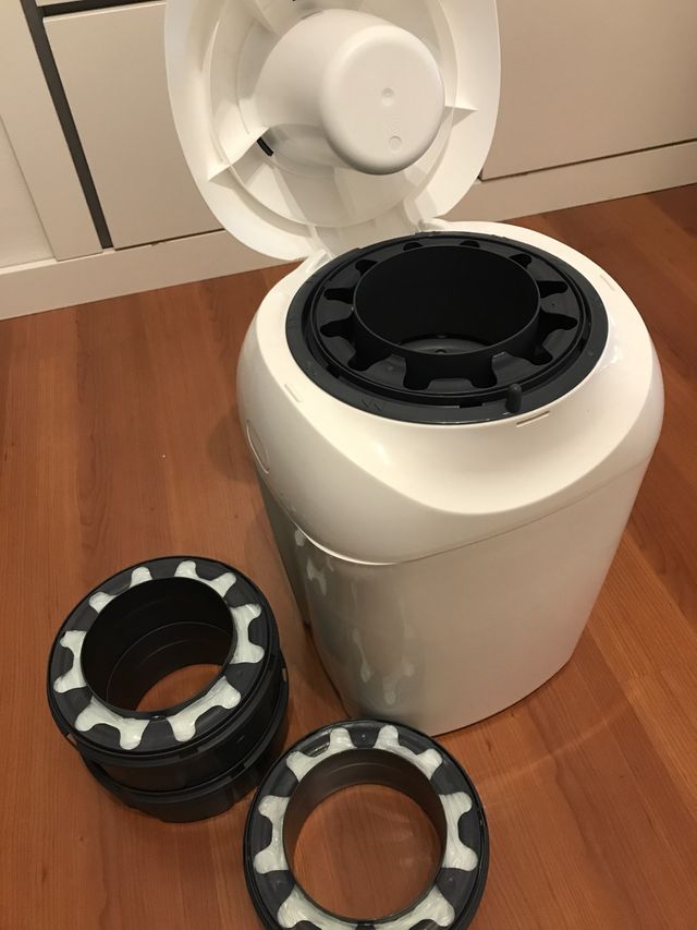 Contenedor pañales Tommee Sangenic