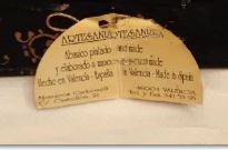 ABANICO MADERA LABRADA AÑOS 30_40.