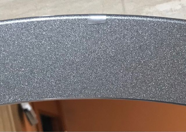 Nuovo specchio da bagno grigio metallizzato