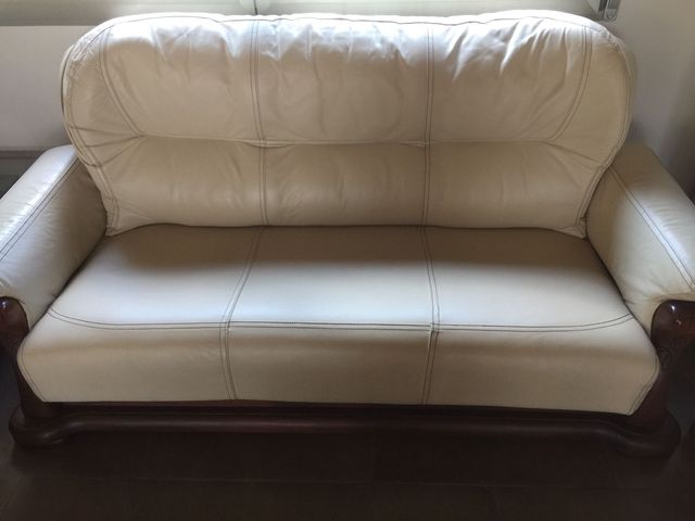 Sofá de piel