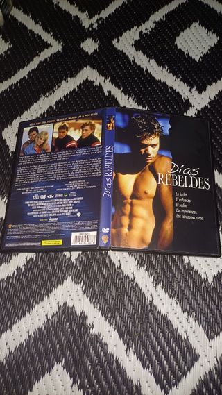 DÍAS  REBELDES  DESCATALOGADA DVD