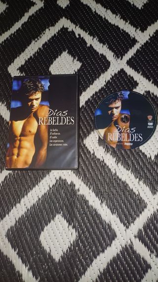 DÍAS  REBELDES  DESCATALOGADA DVD
