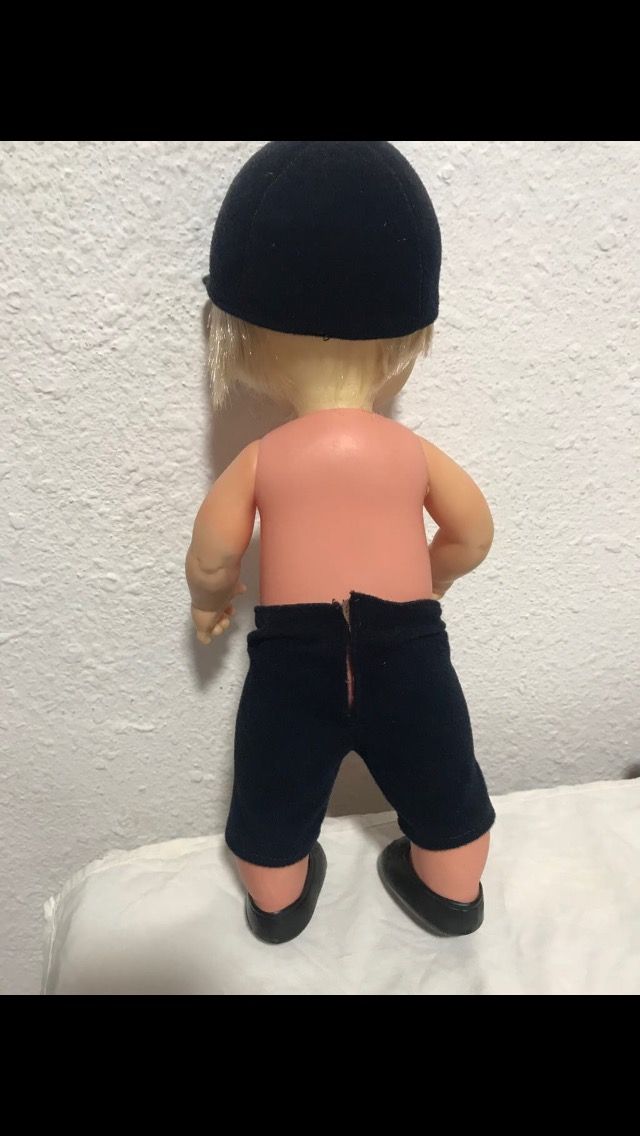 Muñeco Godó de famosa