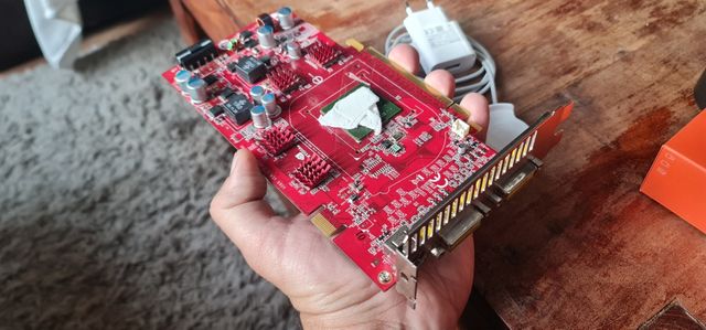 Asus nVidia GeForce 8600 GTS