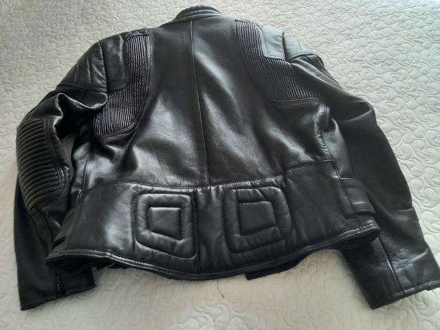 Equipación traje motorista