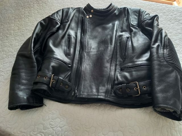 Equipación traje motorista