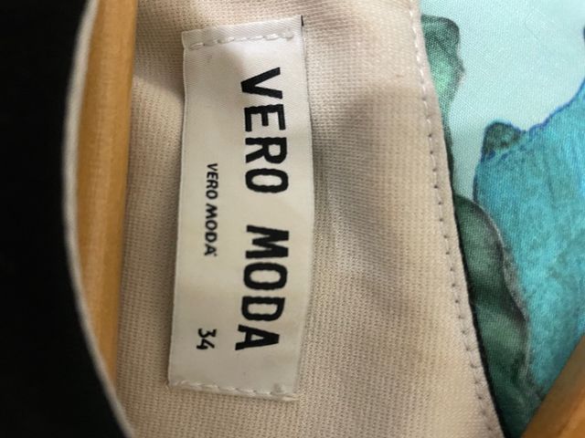 Vestido cuello bebé 