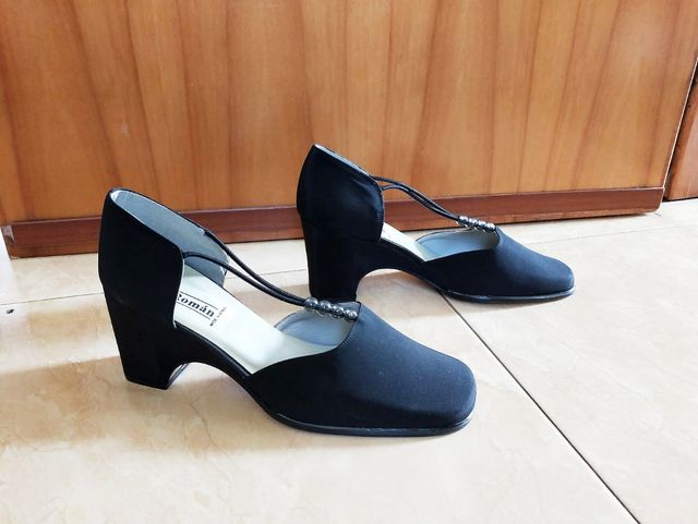 Zapatos, talla 39