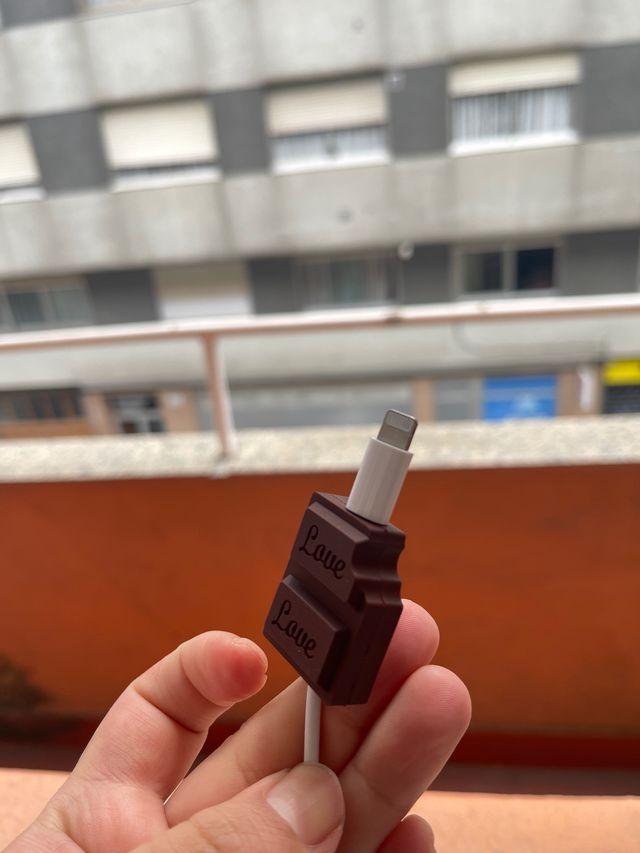 Protector de cargadores de móvil cualquier modelo