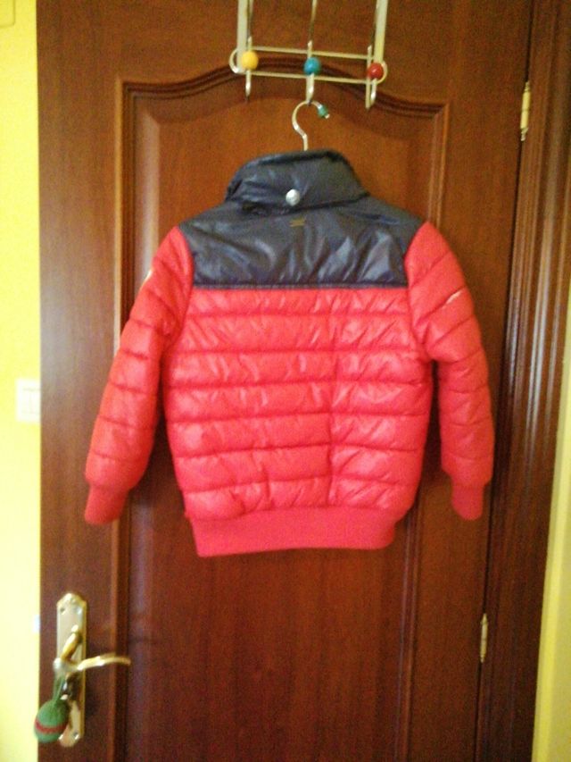 cazadora niño talla 5-6 años