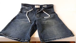Bermudas hombre, PULL \u0026amp; BEAR, talla M de segunda mano por 10 EUR en  Manresa en WALLAPOP