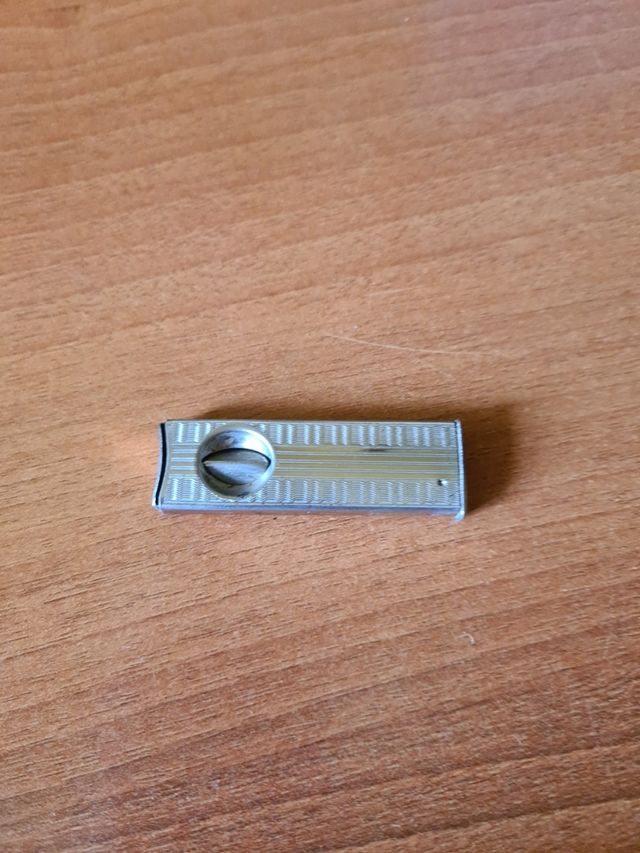 Cortacigarros antiguo