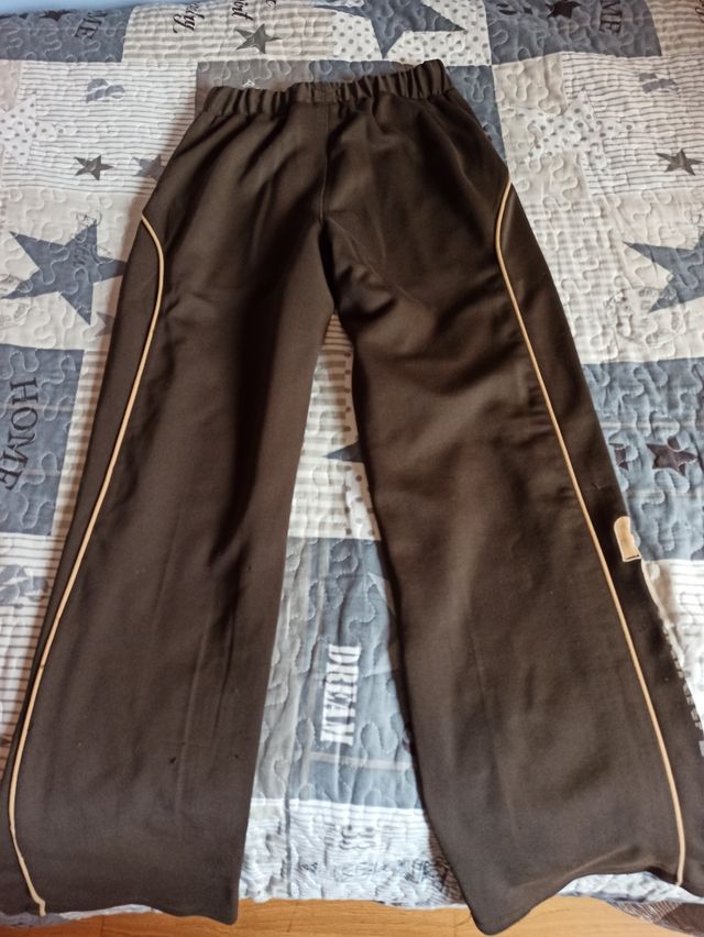 pantalón chándal chico talla 12 años