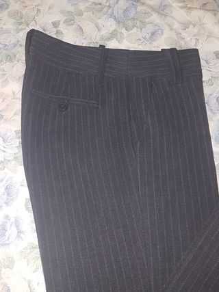 Pantalón mujer talla 36 de segunda mano por 4 EUR en Campo Olivar en  WALLAPOP