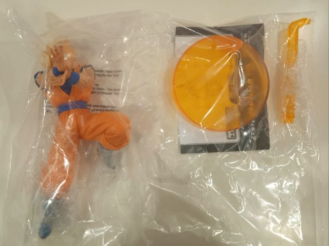 Figura Son Goku Super Saiyan Battle Dragon Ball