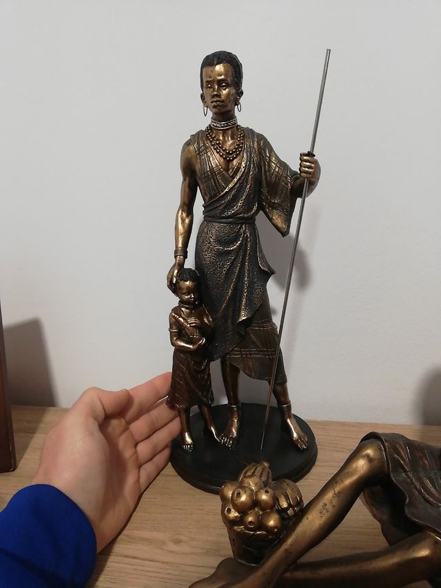 2 Bonitas Figuras Africanas 