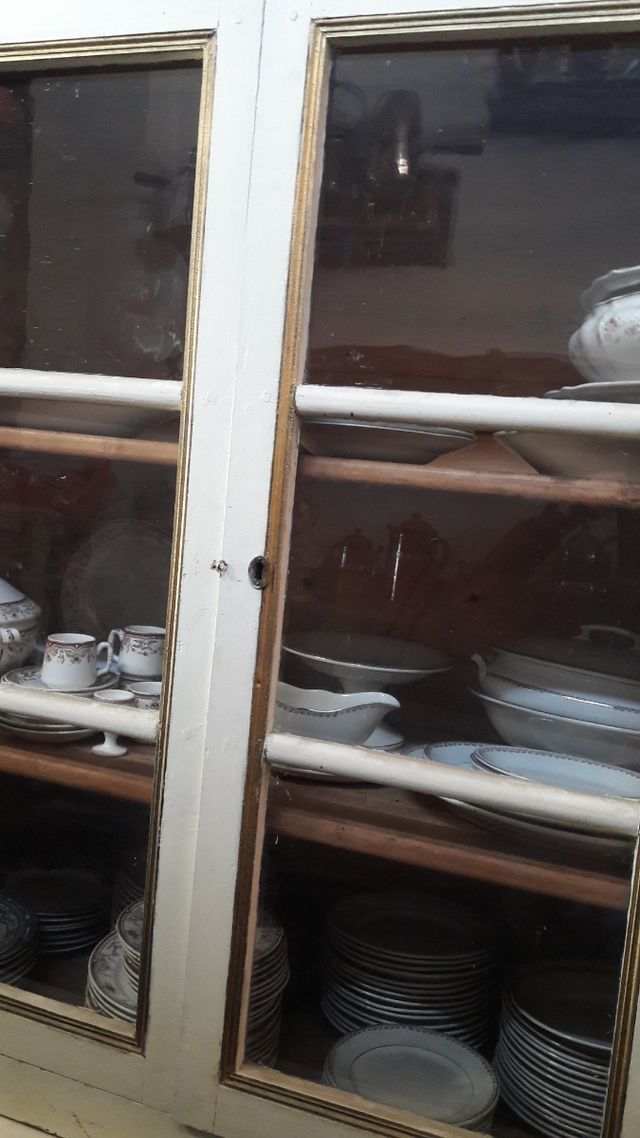 ANTIGUO APARADOR DE COCINA de segunda mano por 250 € en La Bañeza en