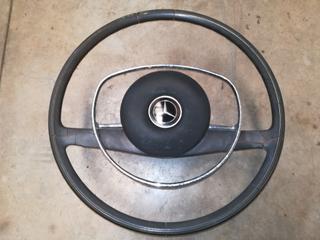 VOLANTE MERCEDES BENZ W108 280S para restaurar