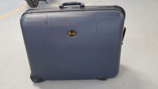 Maleta Dustin de segunda mano por 20 EUR en Sevilla en WALLAPOP