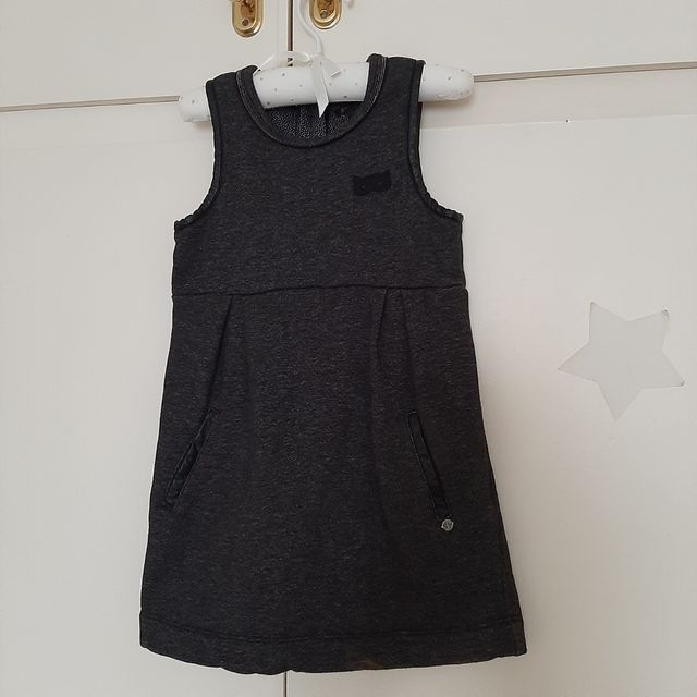Vestido gris oscuro niña talla 5 años IKKS