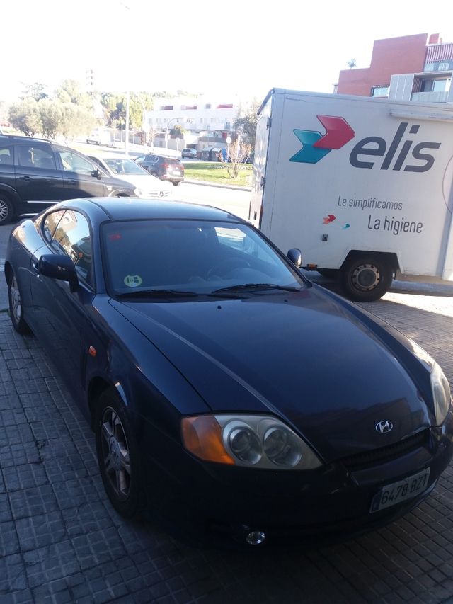 Hyundai coupe 2002