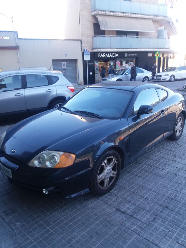 Hyundai coupe 2002