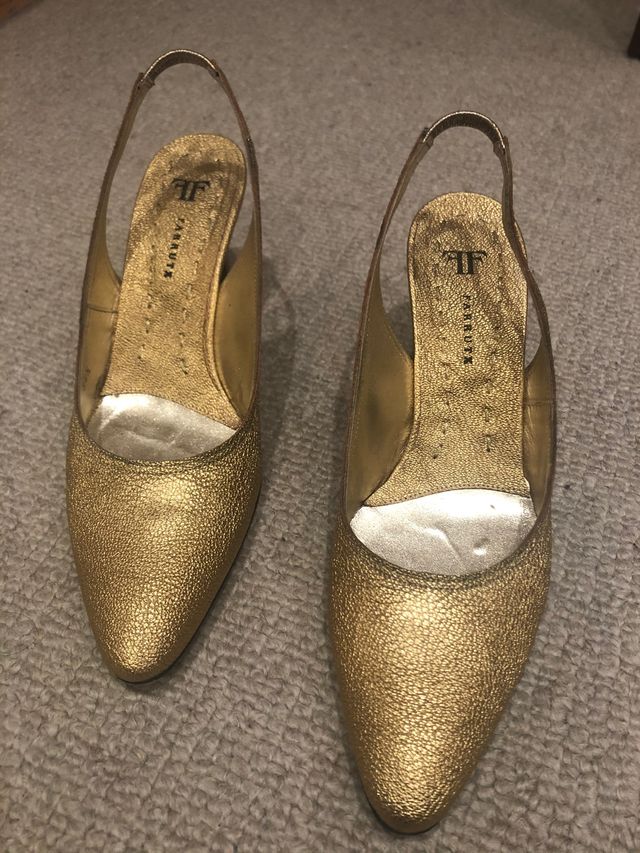 Zapatos dorados Farrutx