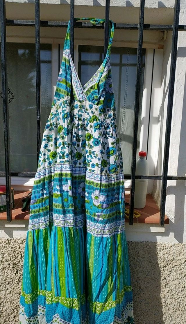 Tamanho único para todos os vestidos