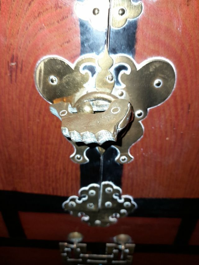 Precioso mueble oriental. de segunda mano en Castellón de la Plana en