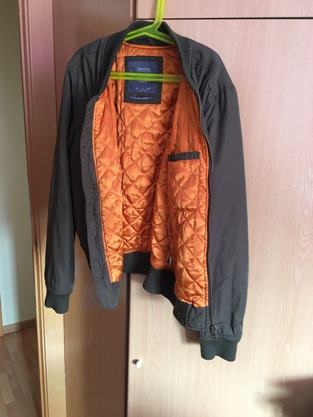 Blusão Bershka Bomber