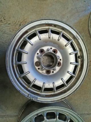 LLANTAS MERCEDES BENZ W108