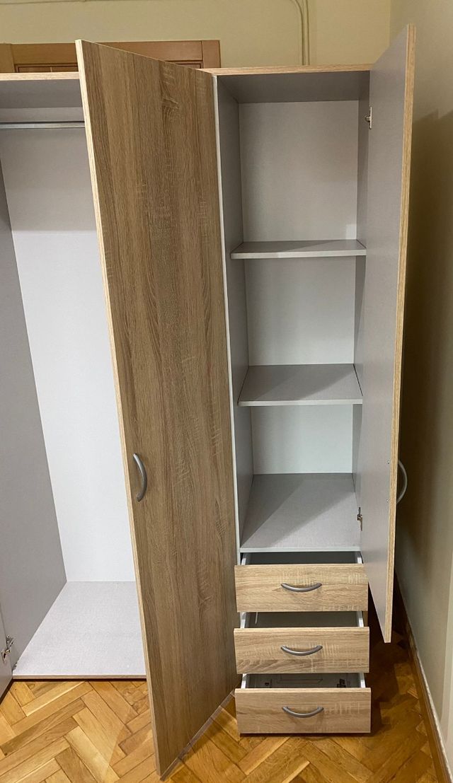 ARMARIO MADERA EN PERFECTO ESTADO