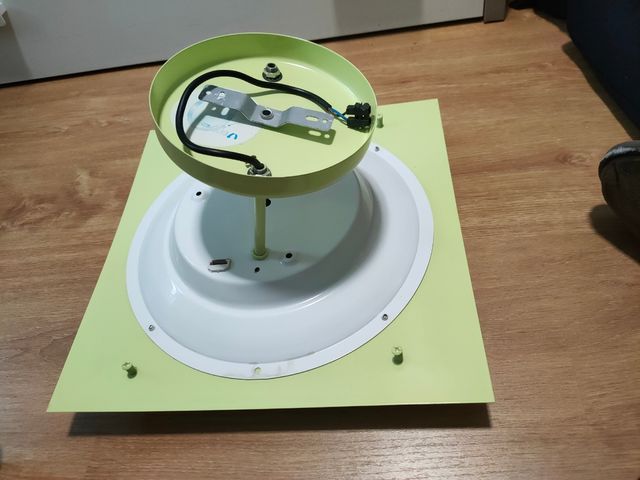 Preciosa lámpara infantil. 