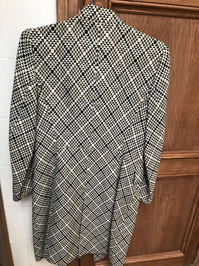 Cappotto Zara bianco (beige) e nero