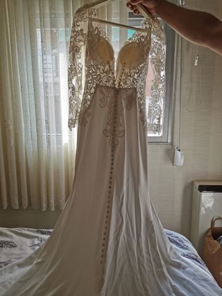 NUEVO Enelsa Pronovias de segunda mano por 600 EUR en San Sebastián de Los  Reyes en WALLAPOP