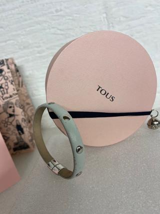 PULSERA TOUS EN PLATA Y PIEL PIEDRA