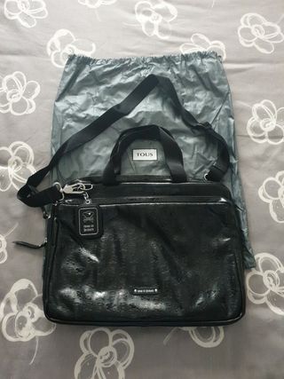 PORTADOCUMENTOS\\/PORTATIL TOUS de segunda mano por 70 EUR en Santurtzi en  WALLAPOP