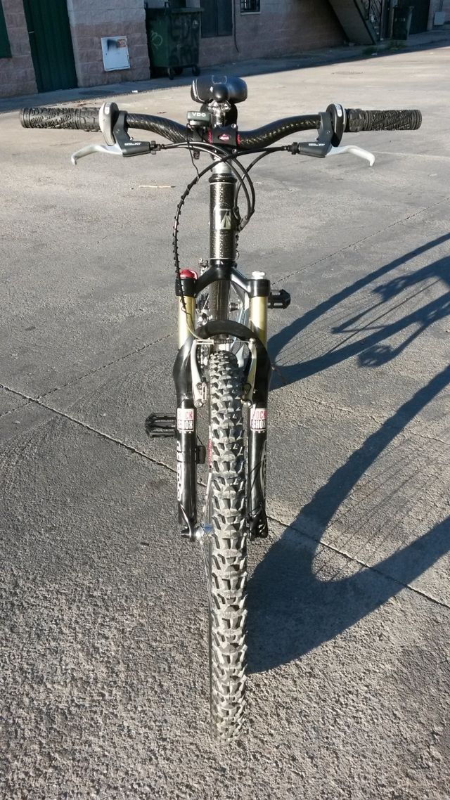 TREK Y22 OCLV FIBRA CARBONO LACADO T17" (AÑO 1996)