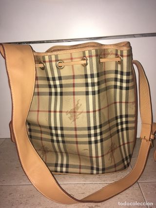 Bolso Vintage Burberry, \u0026nbsp;COLOR BEIGE de segunda mano por 150 EUR en  Barcelona en WALLAPOP