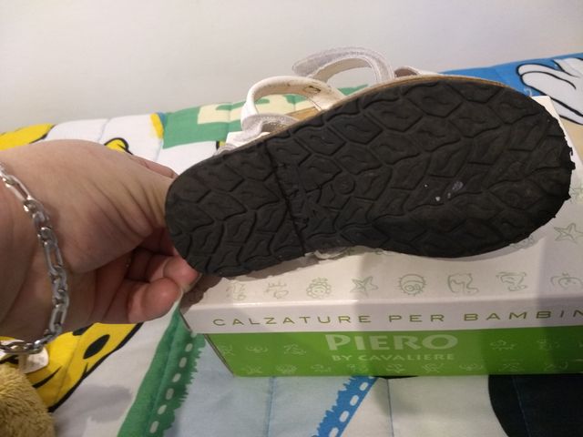 Menorquinas con velcro, precio par.